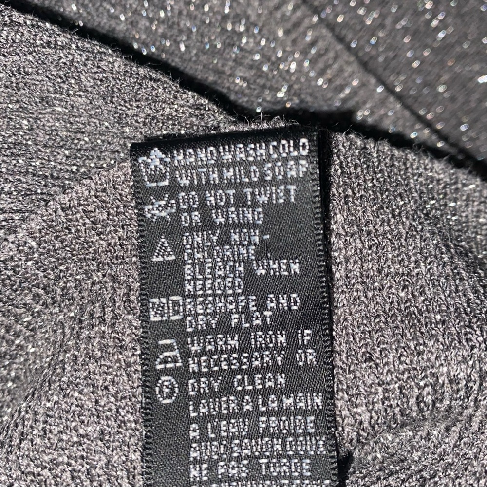 August Silk shimmer silver gray turtleneck sleeveless silk sweater size Large/XL - Picture 6 of 7